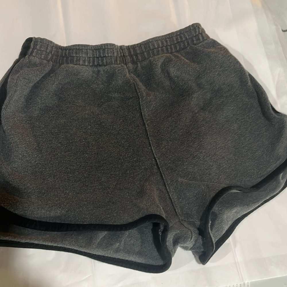 Brandy Melville small short